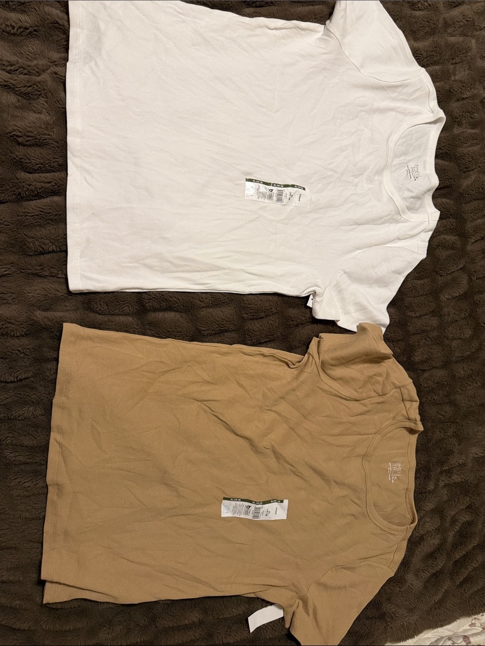 Set of 2 Crewneck Tees in White and Camel XL